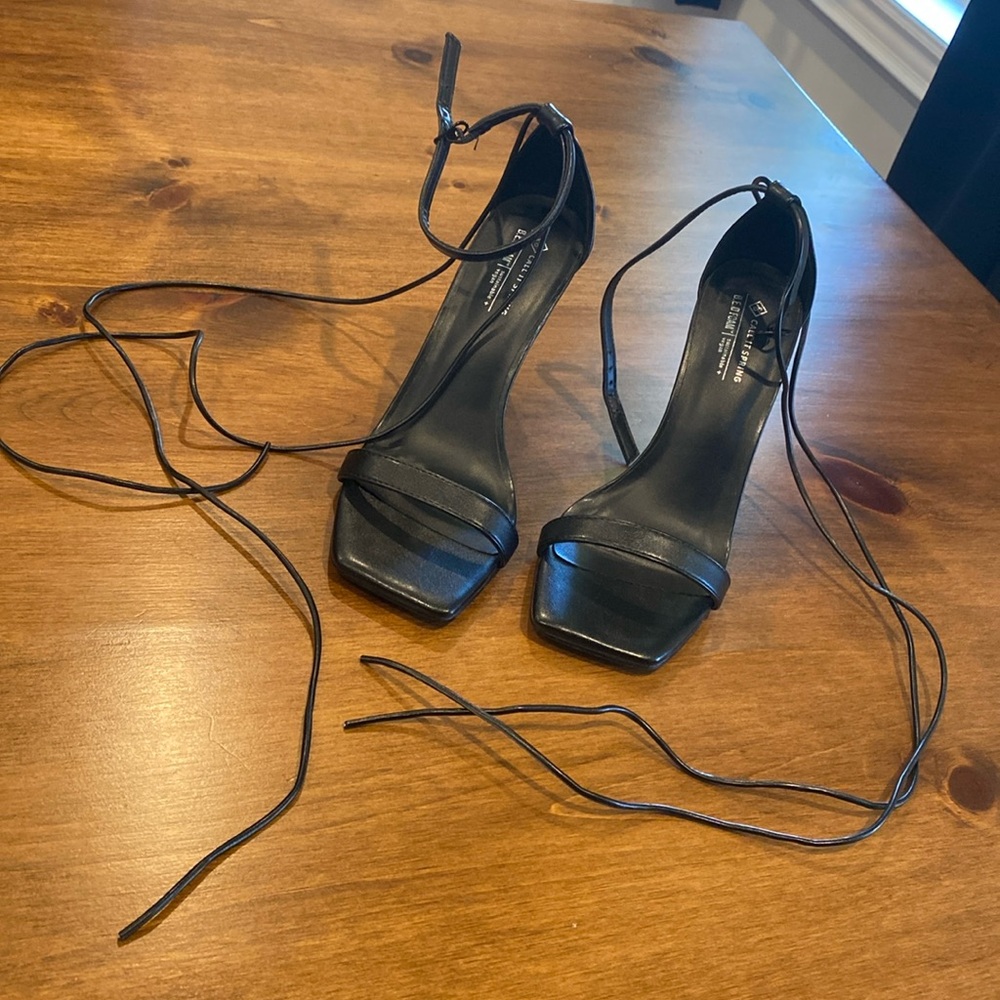 Cal it spring black lace up heels